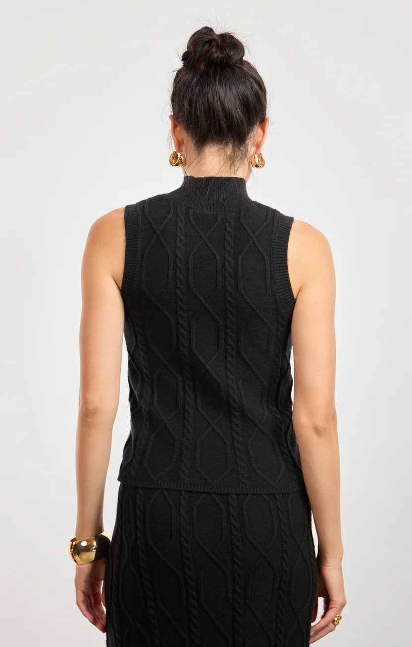 STL TABITHA SWEATER TANK