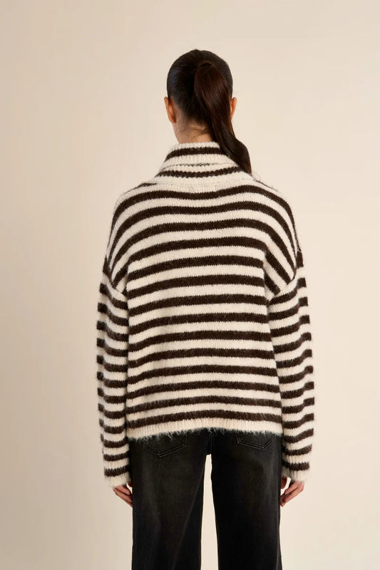 MB STRIPED KNIT TURTLENECK
