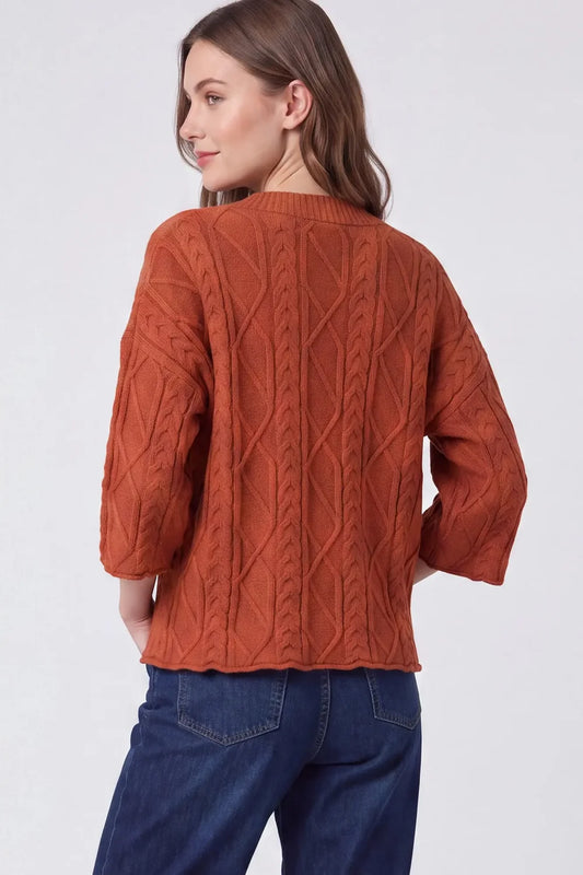 3/4 SLEEVE CABLE KNIT SWEATER