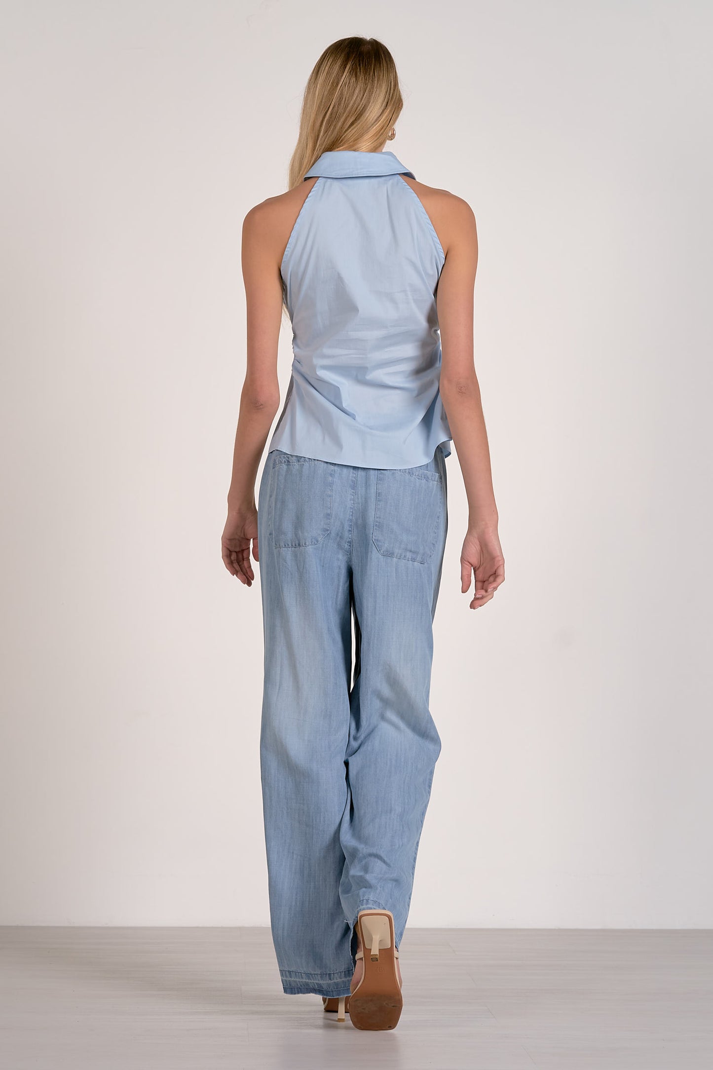 ELAN - COLLARED SLIM FIT TOP