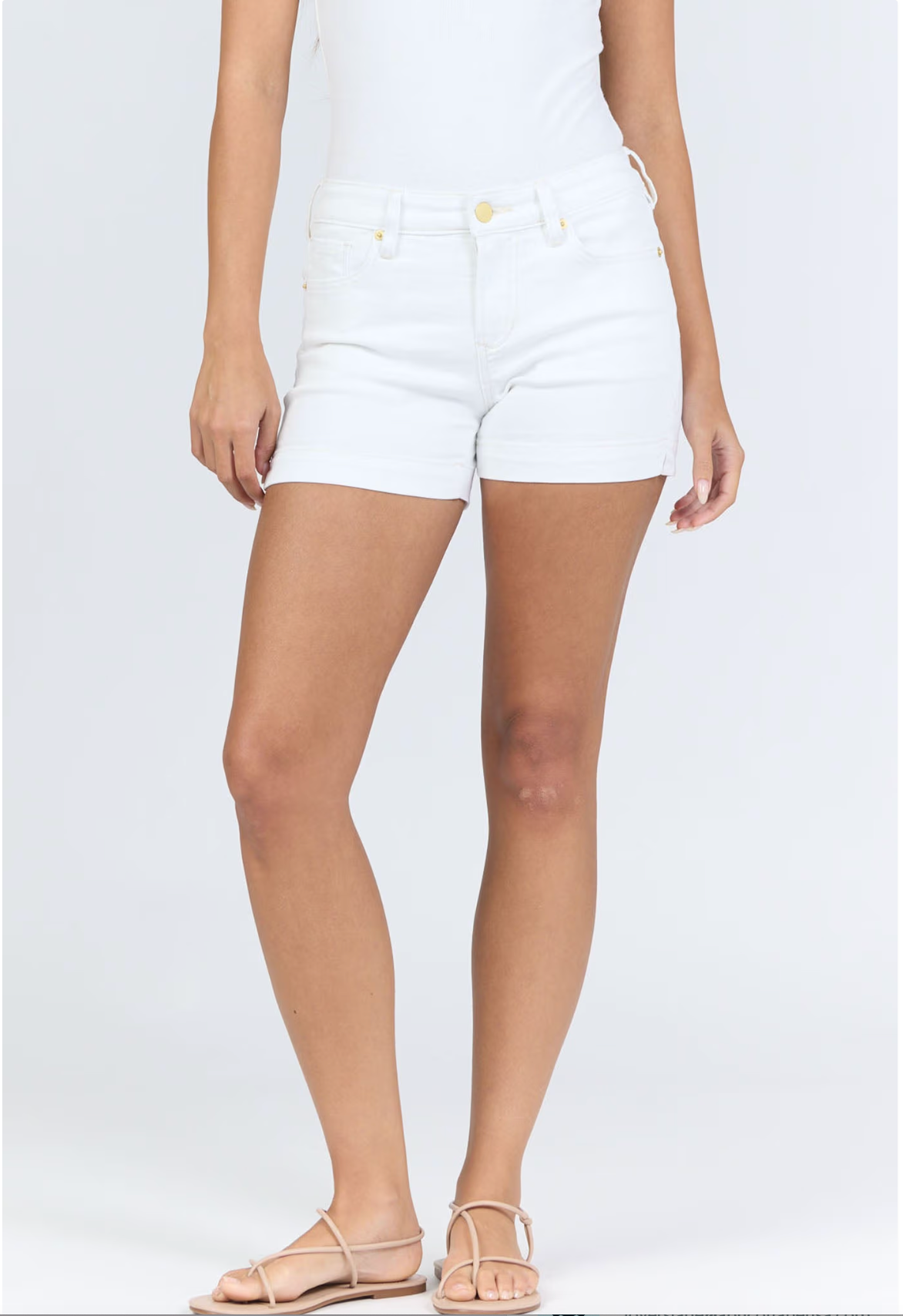 DJ GIGI SHORTS MID LOW RISE
