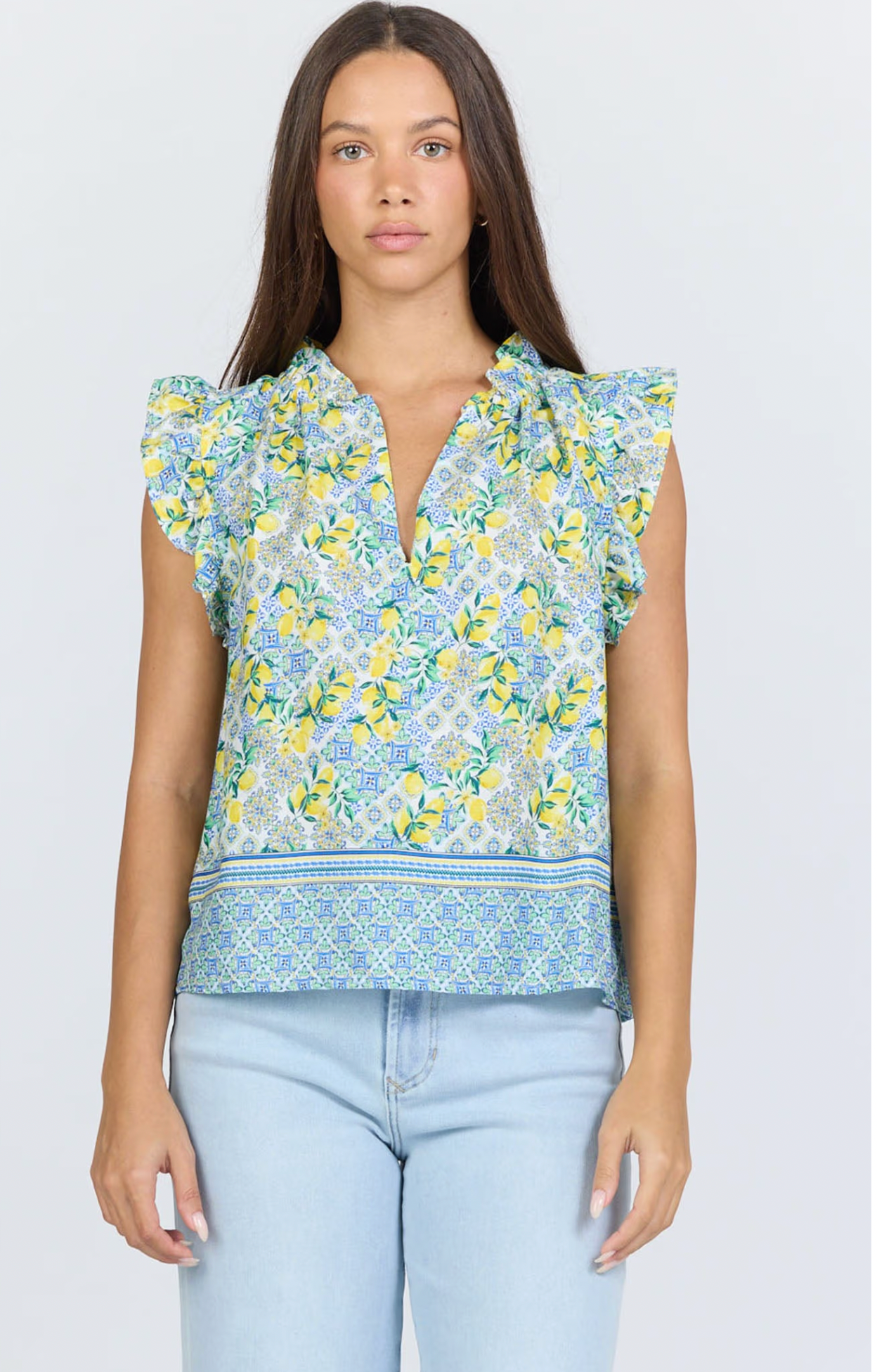 LEMON CAPRI FLUTTER SLEEVE V NECK TOP