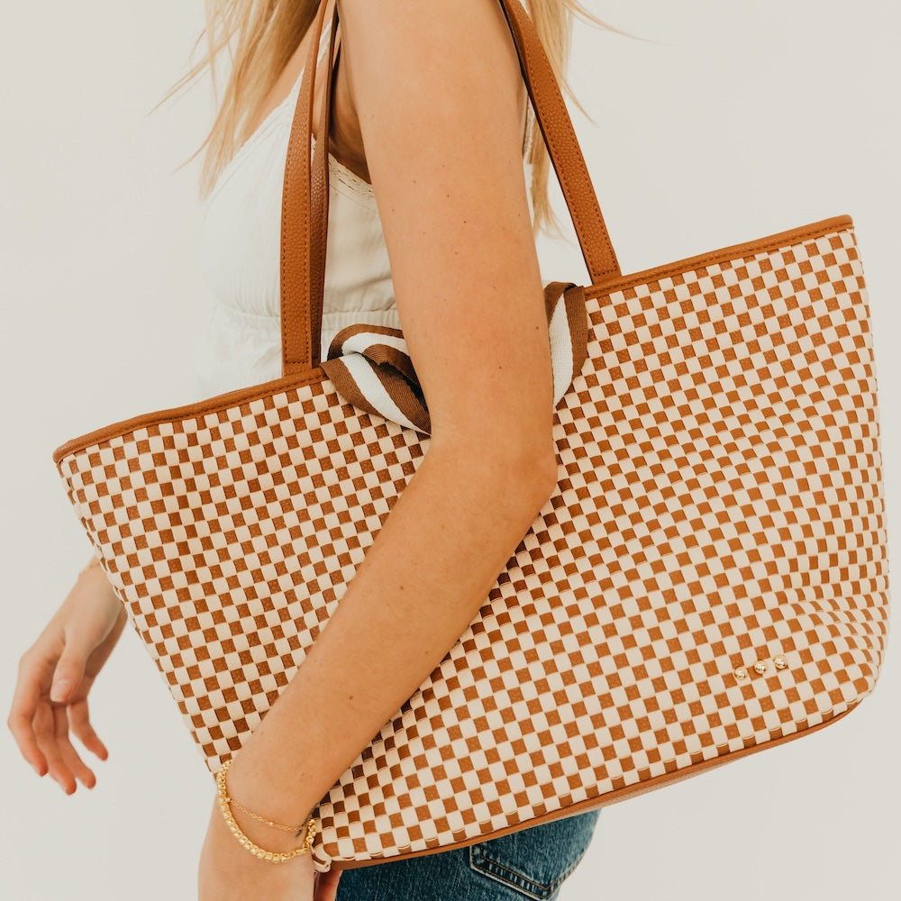 WOVEN TIFFANY CHECKERED TOTE