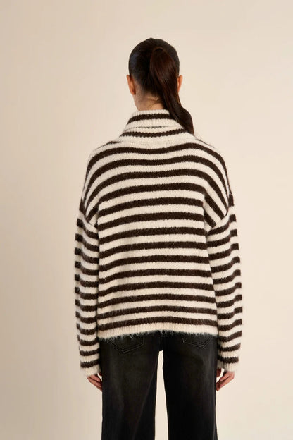 MB STRIPED KNIT TURTLENECK