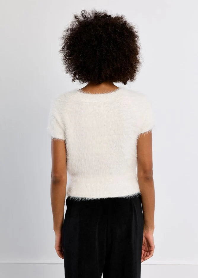 MB FUZZY KNIT CREWNECK