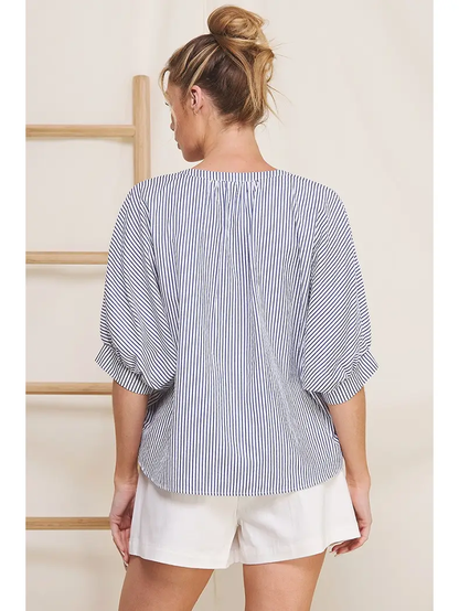 AR EASY PINSTRIPE DOLMAN BLOUSE