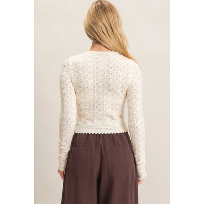CROCHET SCALLOPED HEM SWEATER